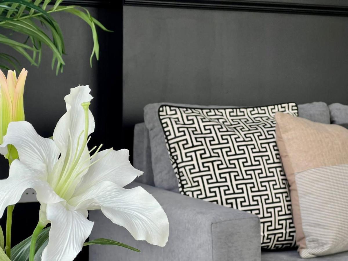 Apartment Penthouse In Wembley *