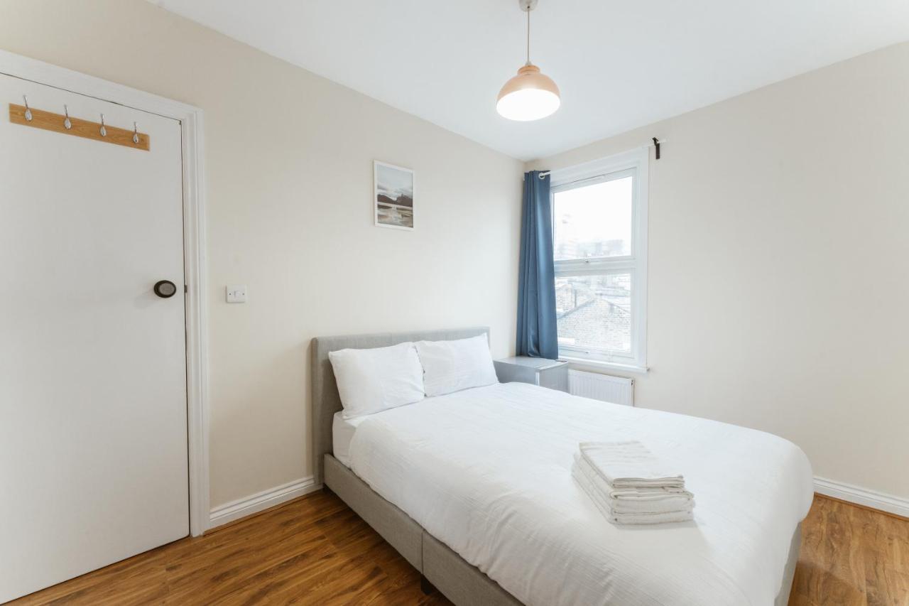 Mile End 57a Hostel