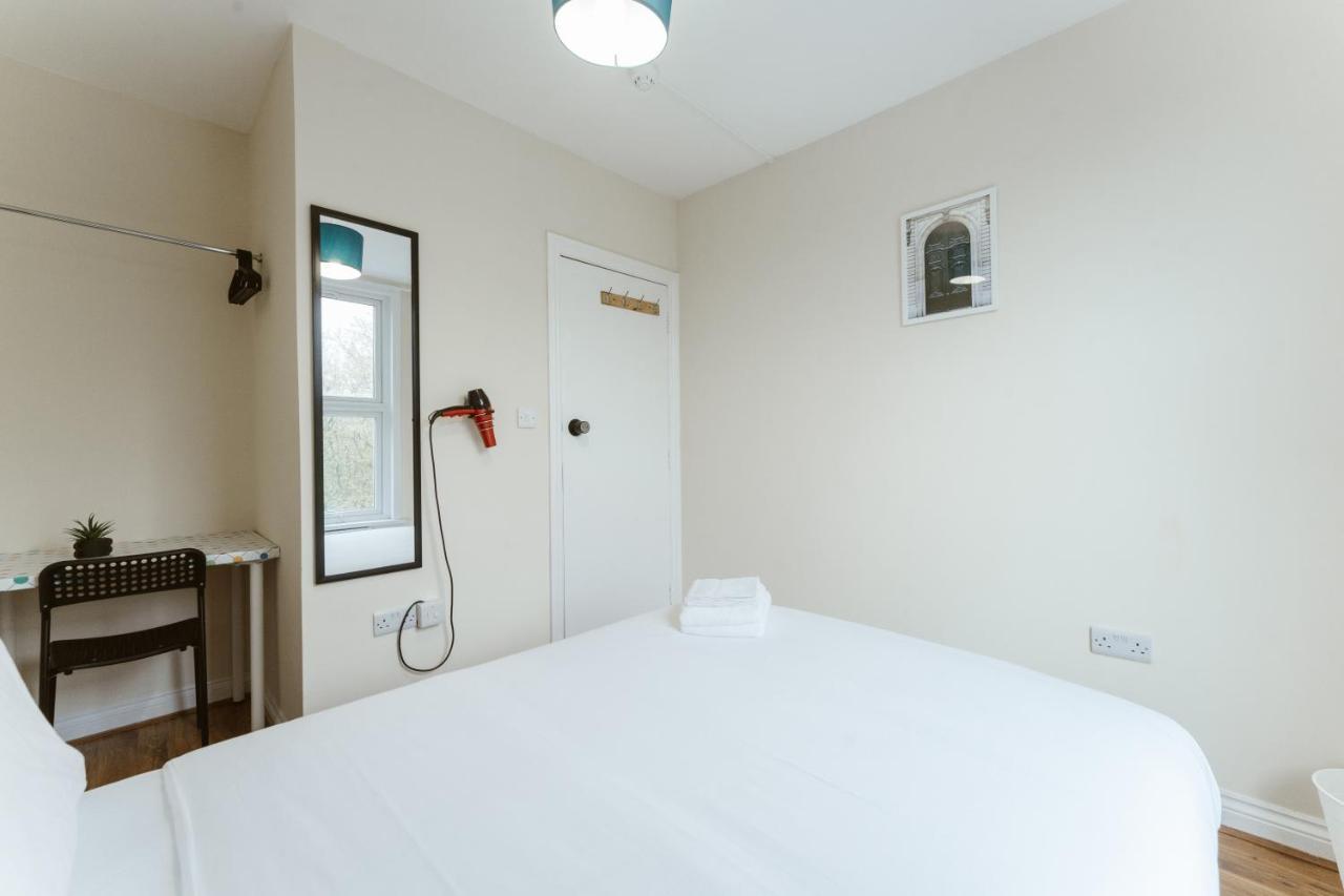 Mile End 57a
