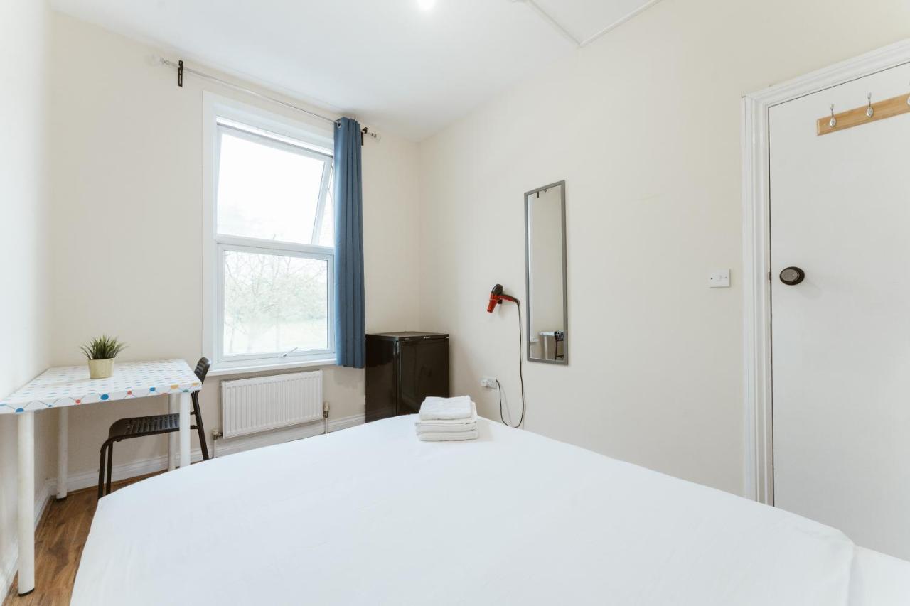 Mile End 57a Hostel