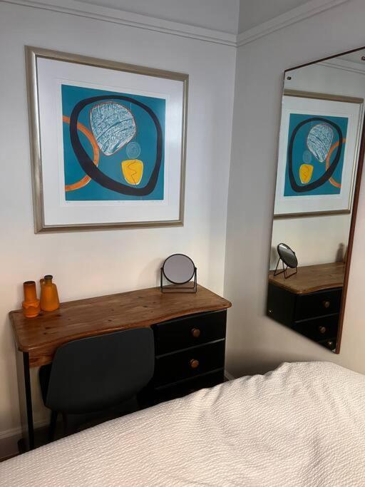 Fitzrovia / Bloomsbury / West End - Two Bed Leilighet London