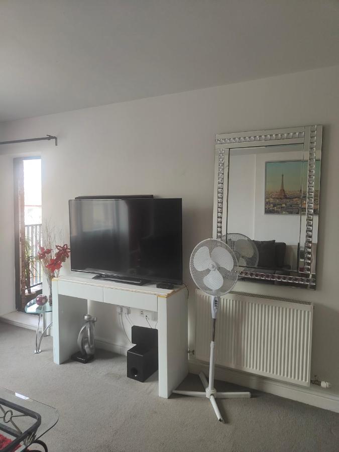 Comfy And Relaxing Apart Londra