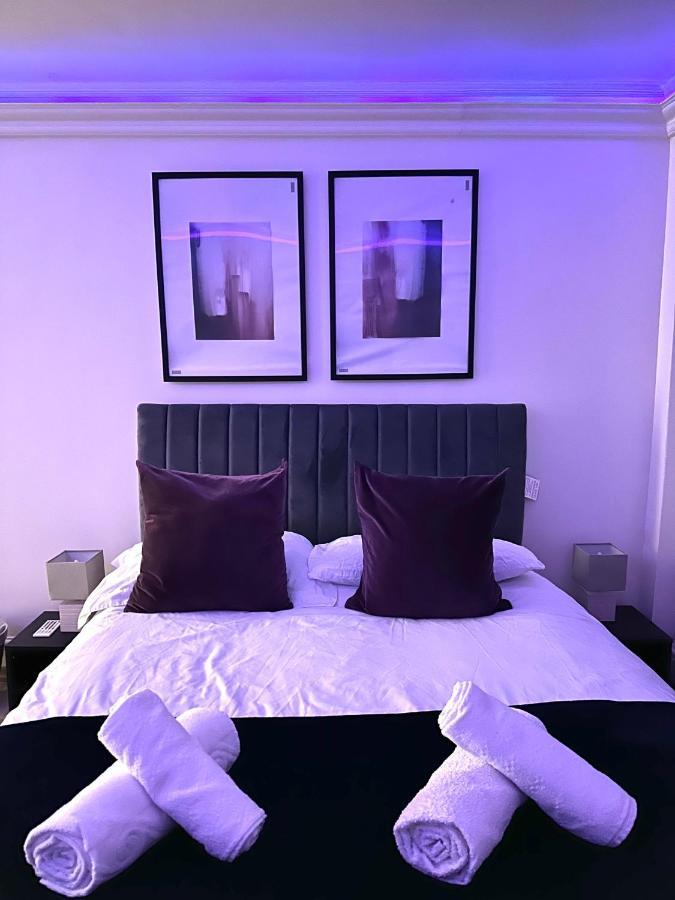 Stylish En Double Kensington Apartment *