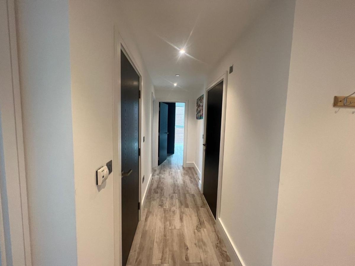 One West Point , Icon Tower Appartamento Londra
