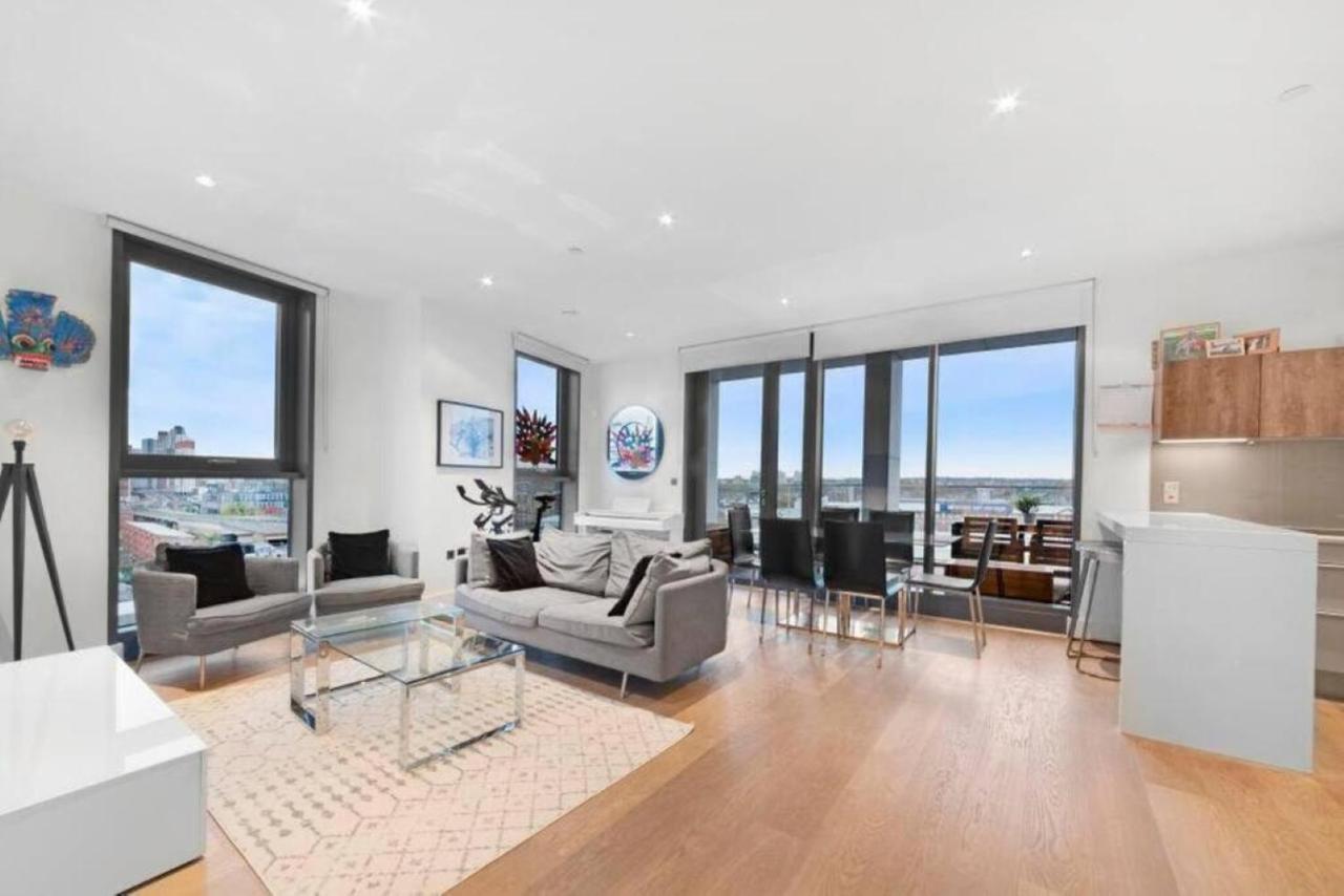 3 Bedroom Penthouse With Private Terrace, Battersea, Nine Elms Lejlighed