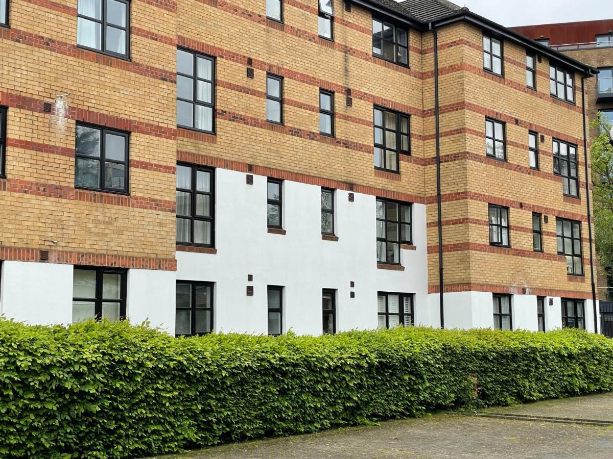 Lägenhet Surrey Docks Se16 Near Canada Water N Easy Access Canary Wharf *