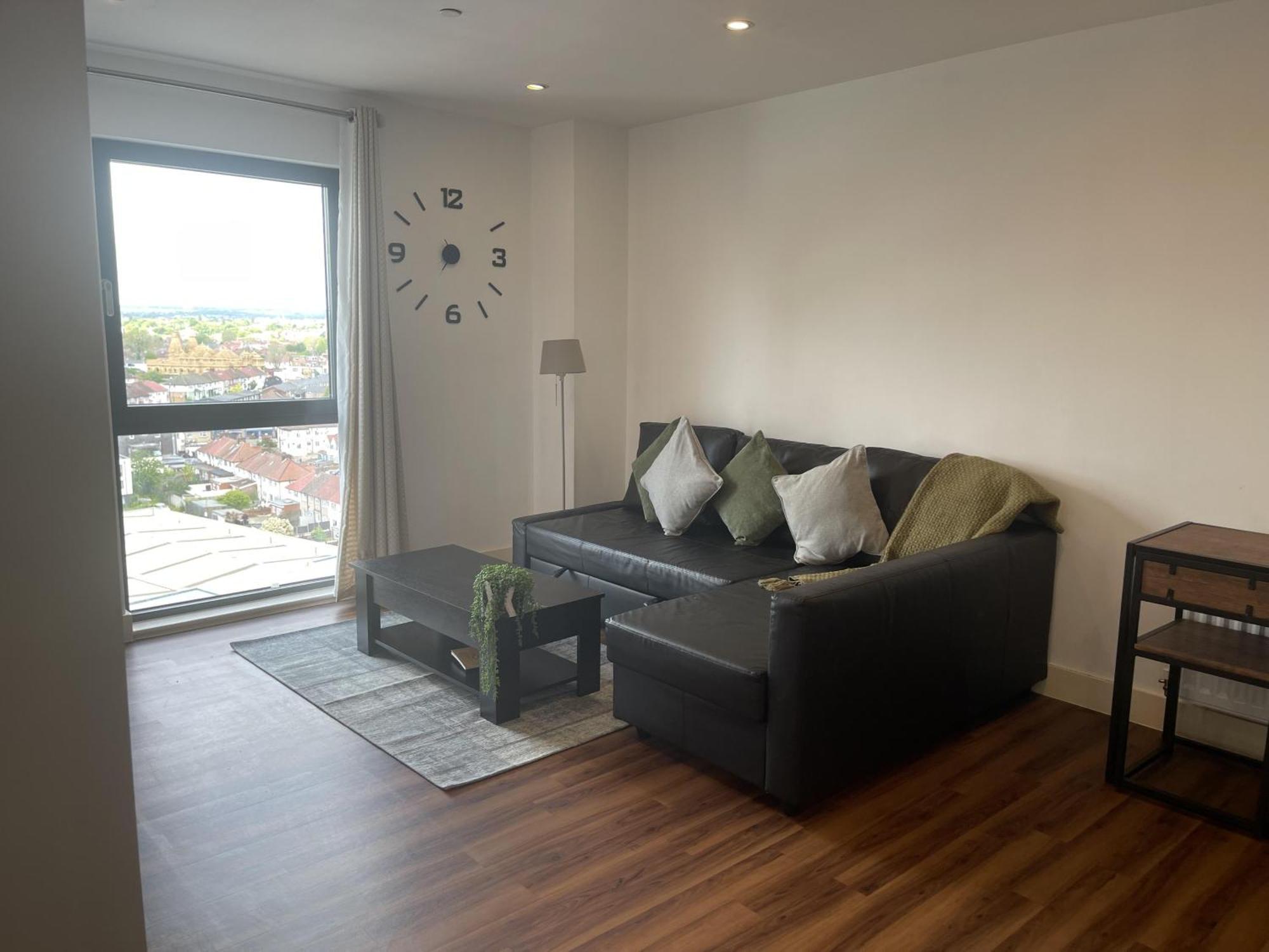 Apartment Lovely Luxury 1-bed In Wembley