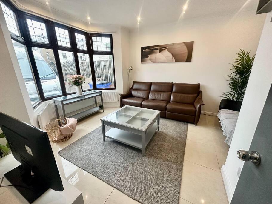 Ferienhaus 5 Bedroom House Se6 London
