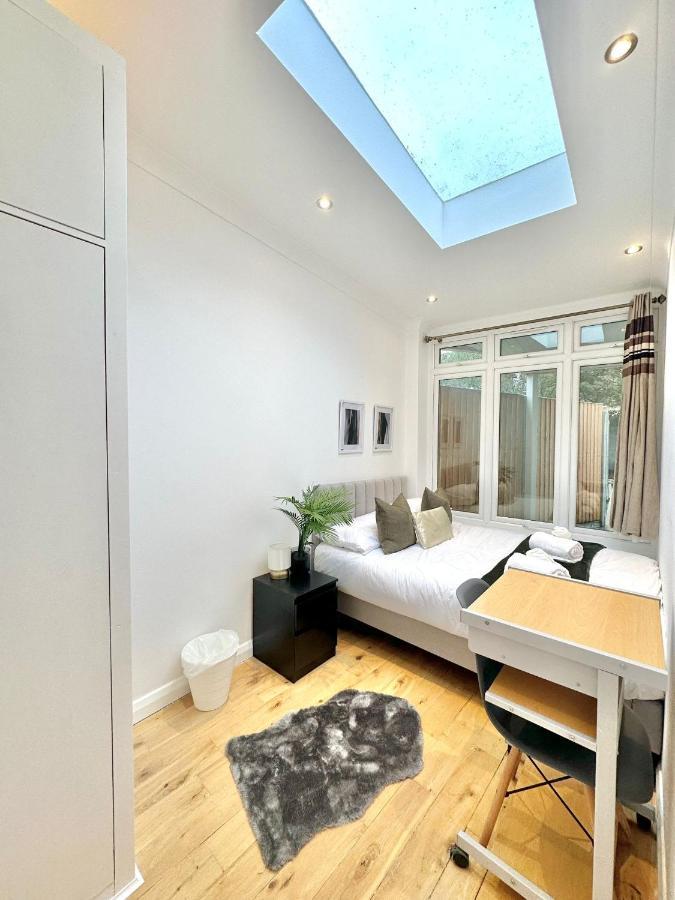 Charm - Stylish In Spacious
