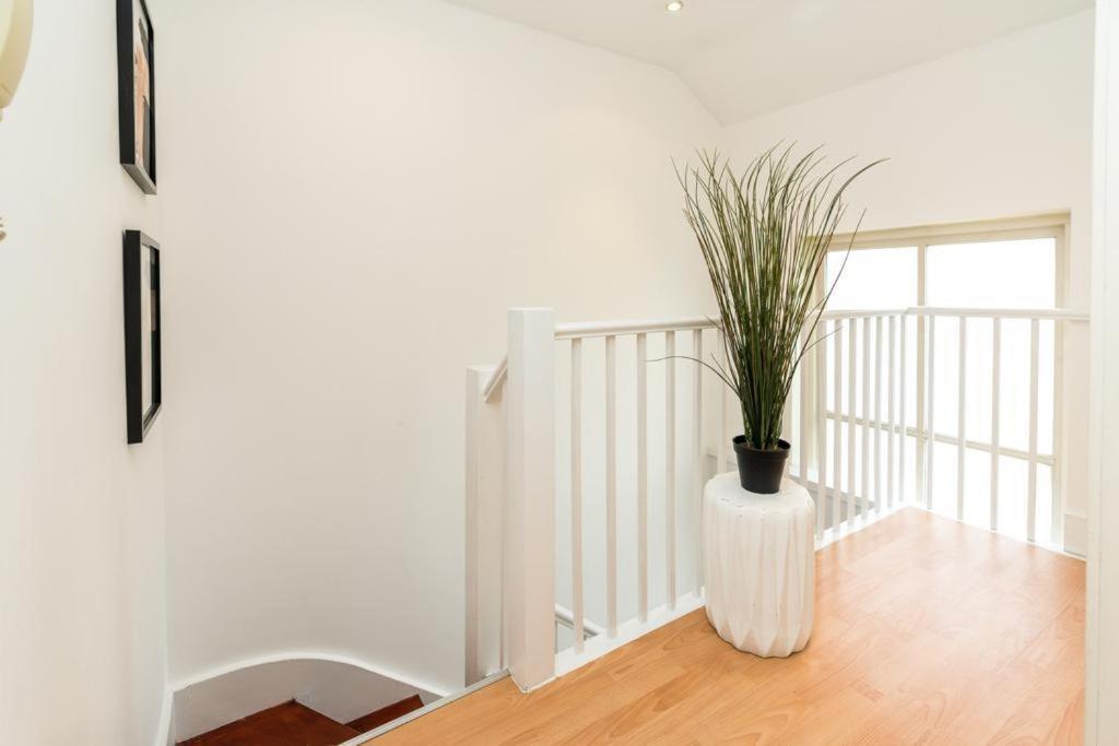 Apartment Goldhurst 3 Bedroom Flat London