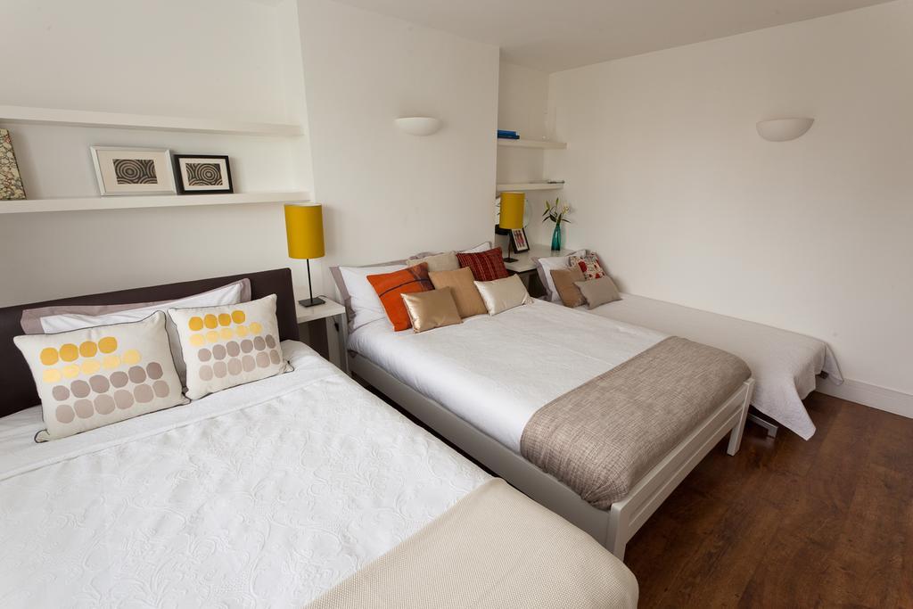 118 Brondesbury Road Londra