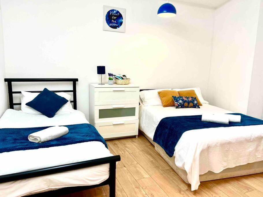 Trendy One Bedroom Flat In Lejlighed