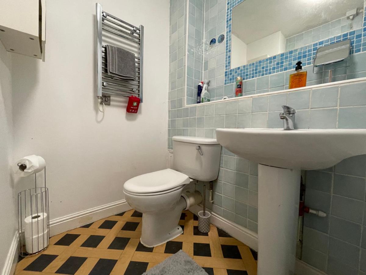 Lägenhet Surrey Docks Se16 Near Canada Water N Easy Access Canary Wharf