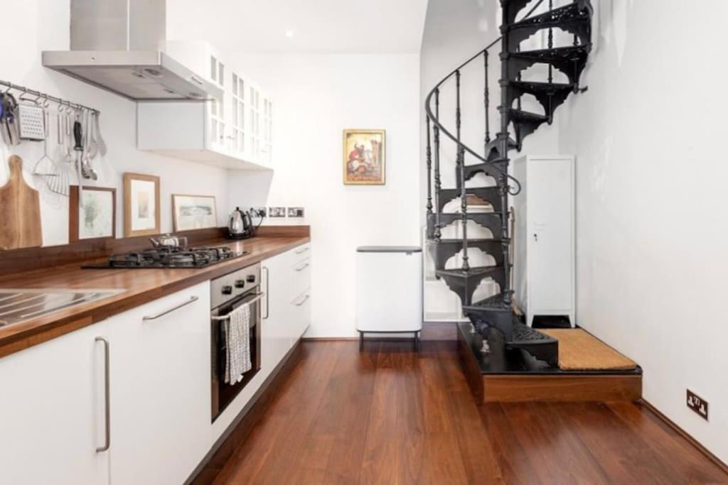 Holiday home The Mews House London
