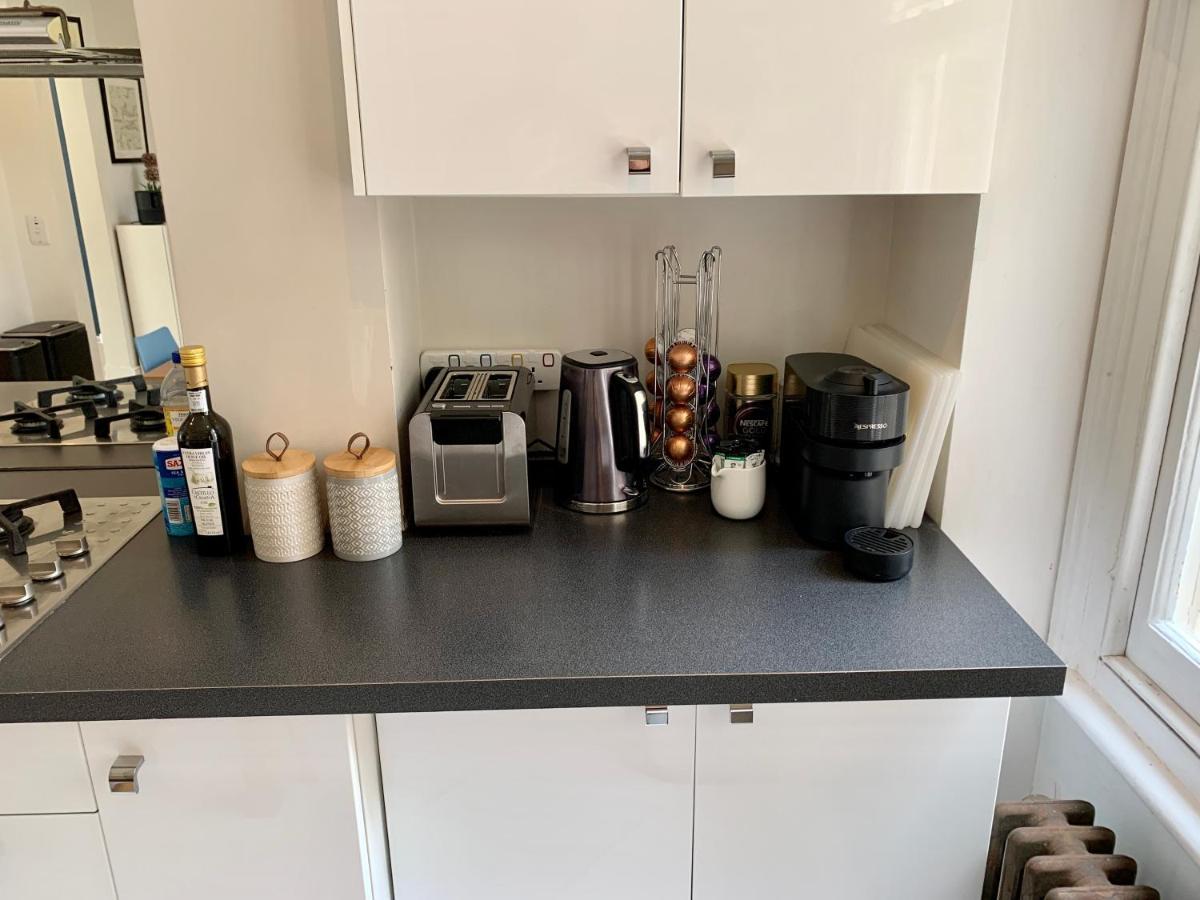 Appartement Lovely Newly Refurbished In Battersea Londen