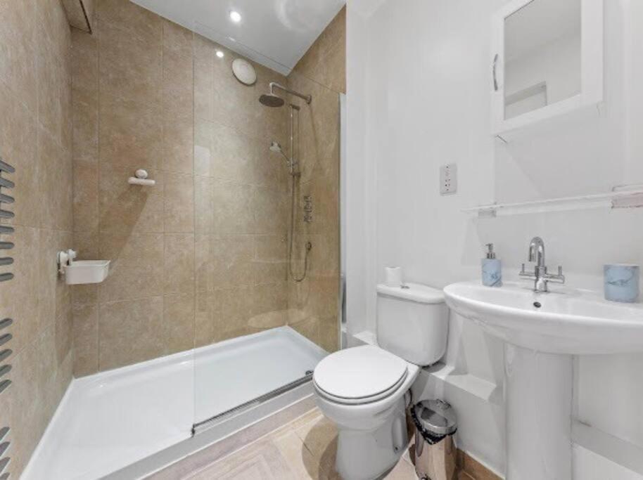Mews House West Ken Holiday home London