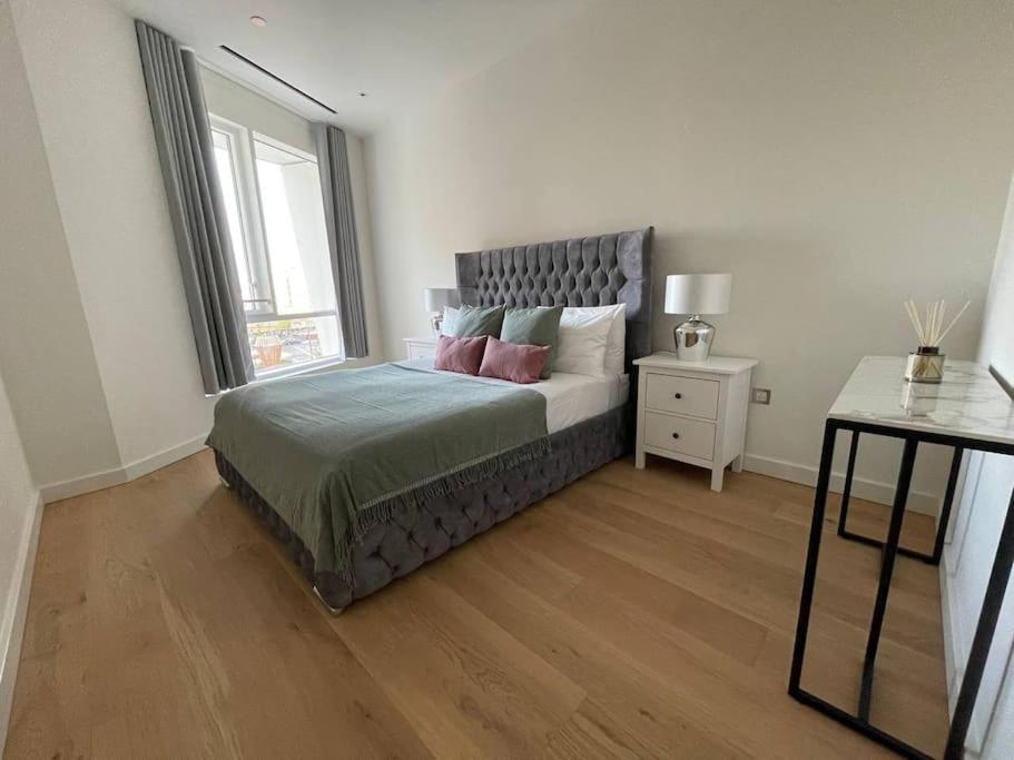 Apartment Luxury With Ac By The River London