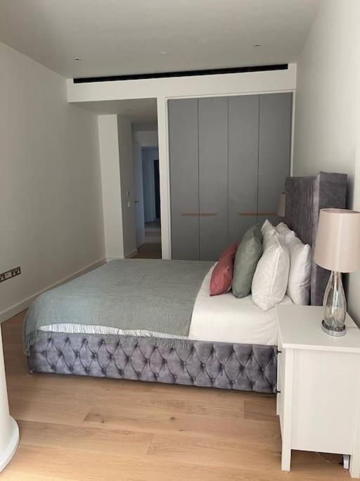 Apartment Luxury With Ac By The River London