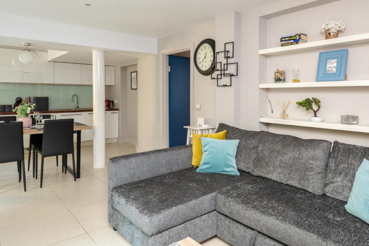 Spacious 2 Bedroom In Camden Appartamento *