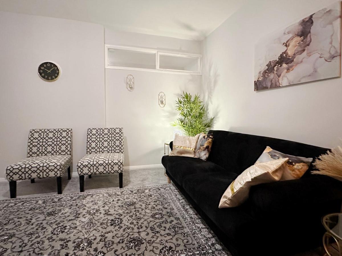 Zoey Place Near Thames River - 2 Double Beds, 1 Single Bed, Spacious, Ideal For Families Londen