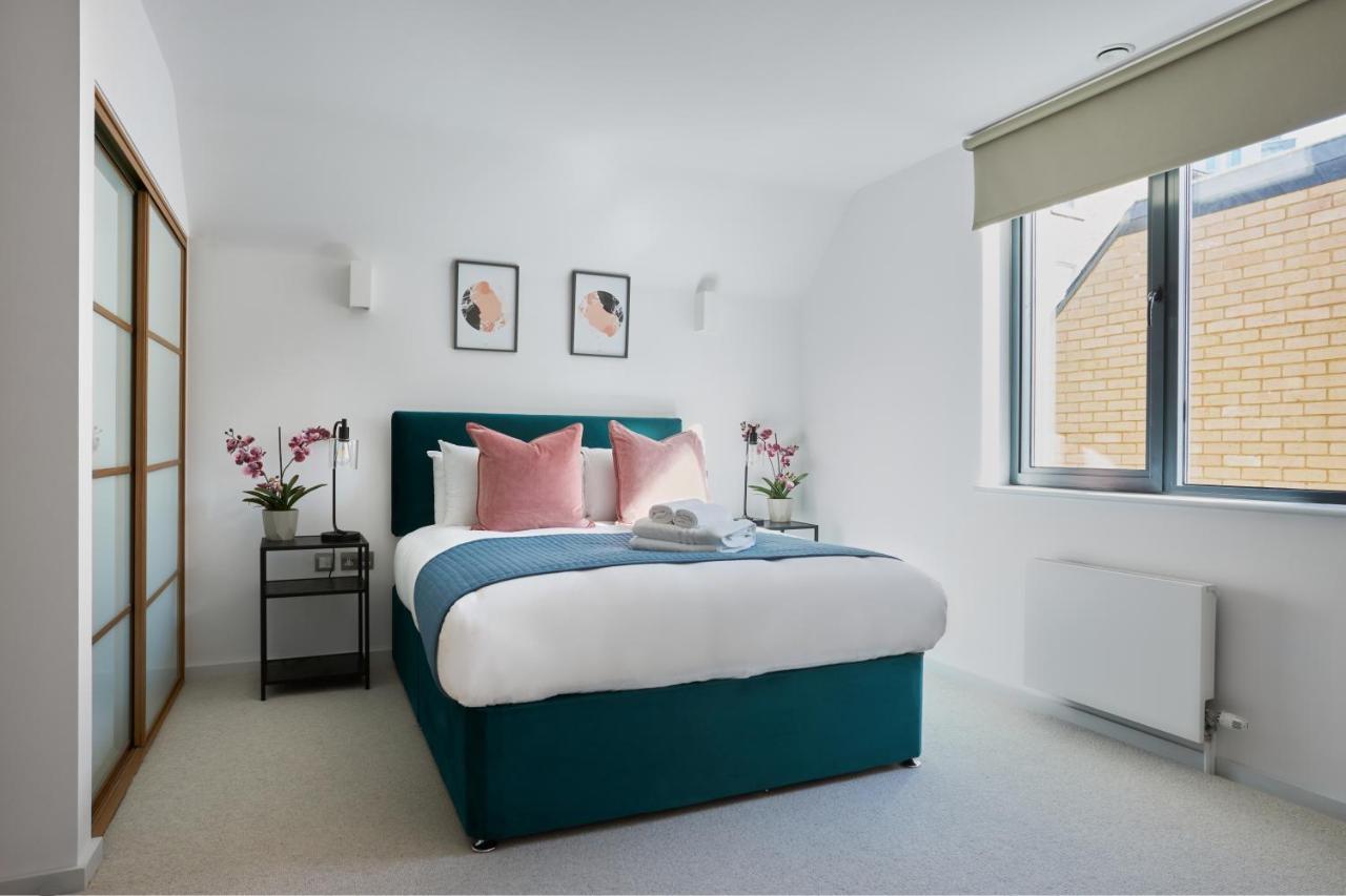 Hammersmith Mews By Viridian * London