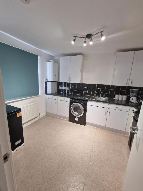 In A Shared Flat * Londen