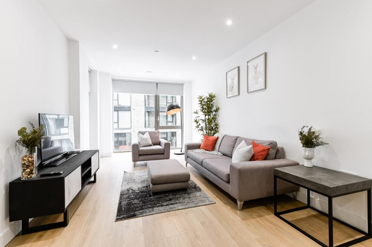 Khayat Homes - The Owelor - Two Bed London