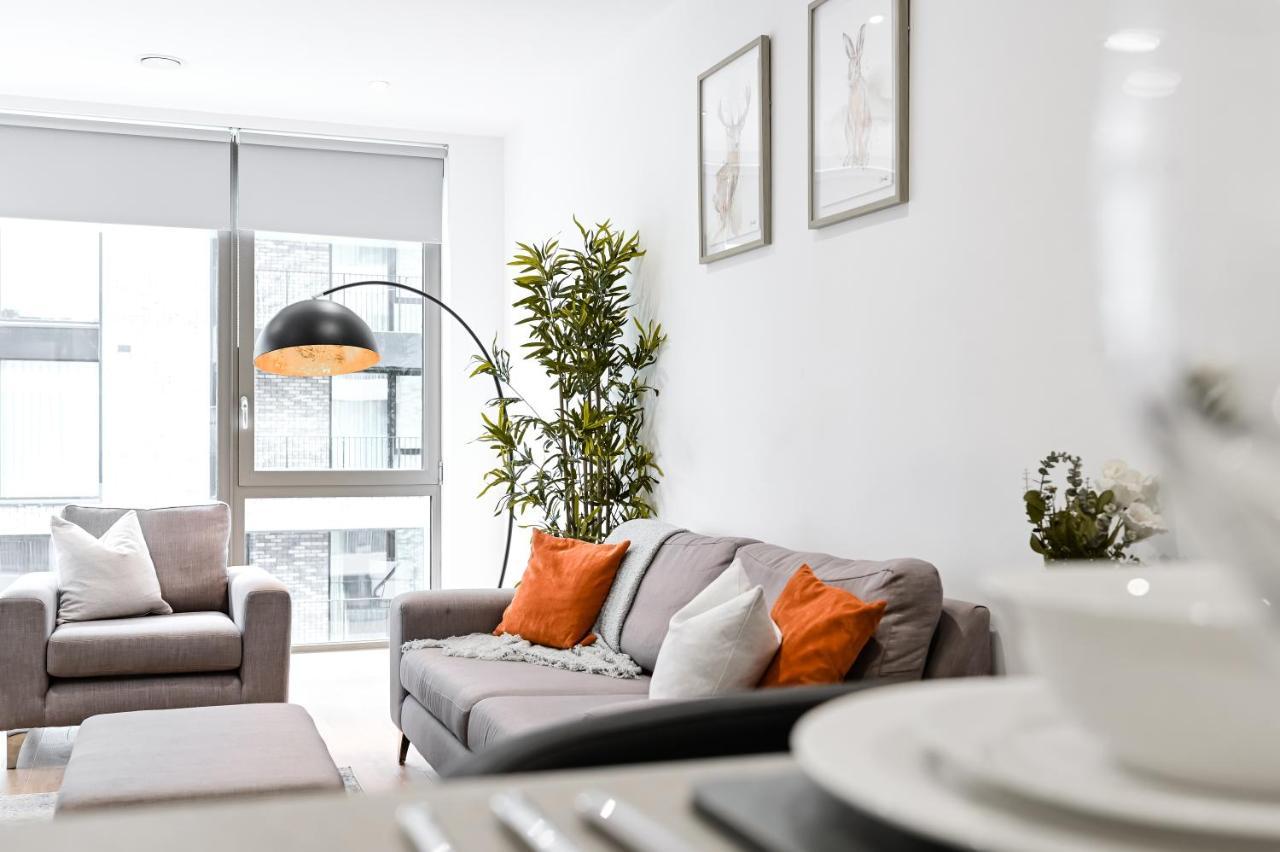 Khayat Homes - The Owelor - Two Bed * London