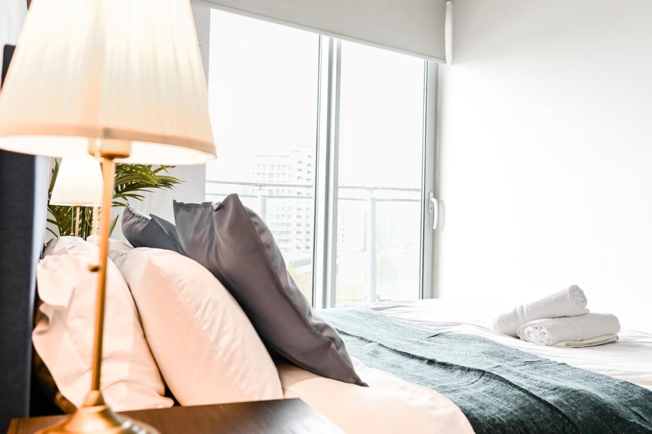 Khayat Homes - The Curve - One Bed London