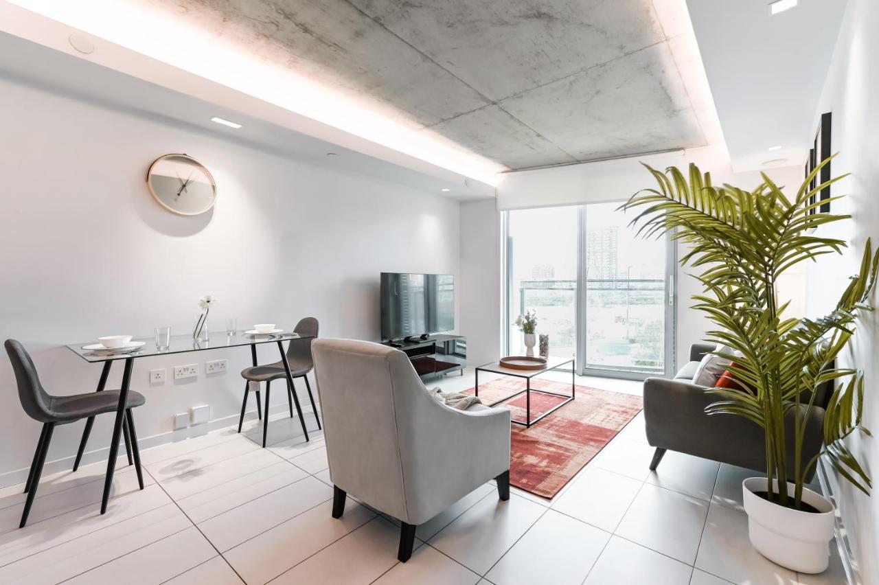 Apartment Khayat Homes - The Curve - One Bed London