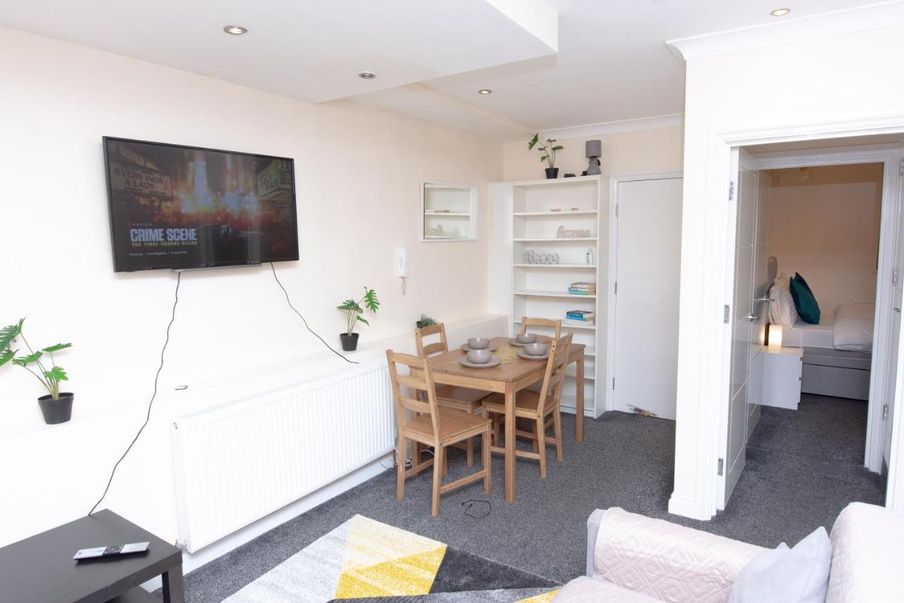 Evergreen Apartments-flat 7, * Londra