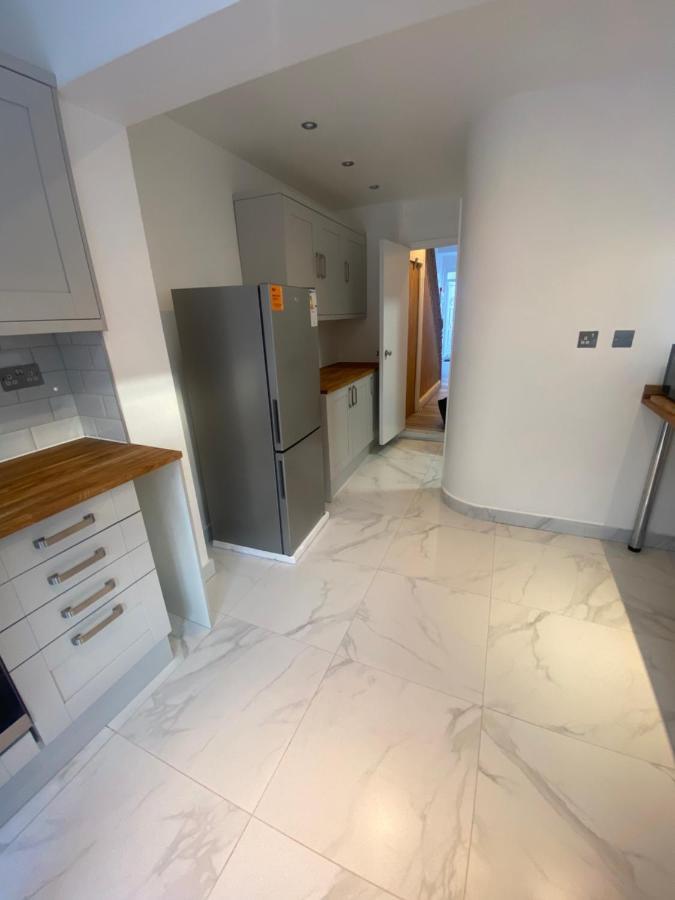 Cosy House In Newham * Londra