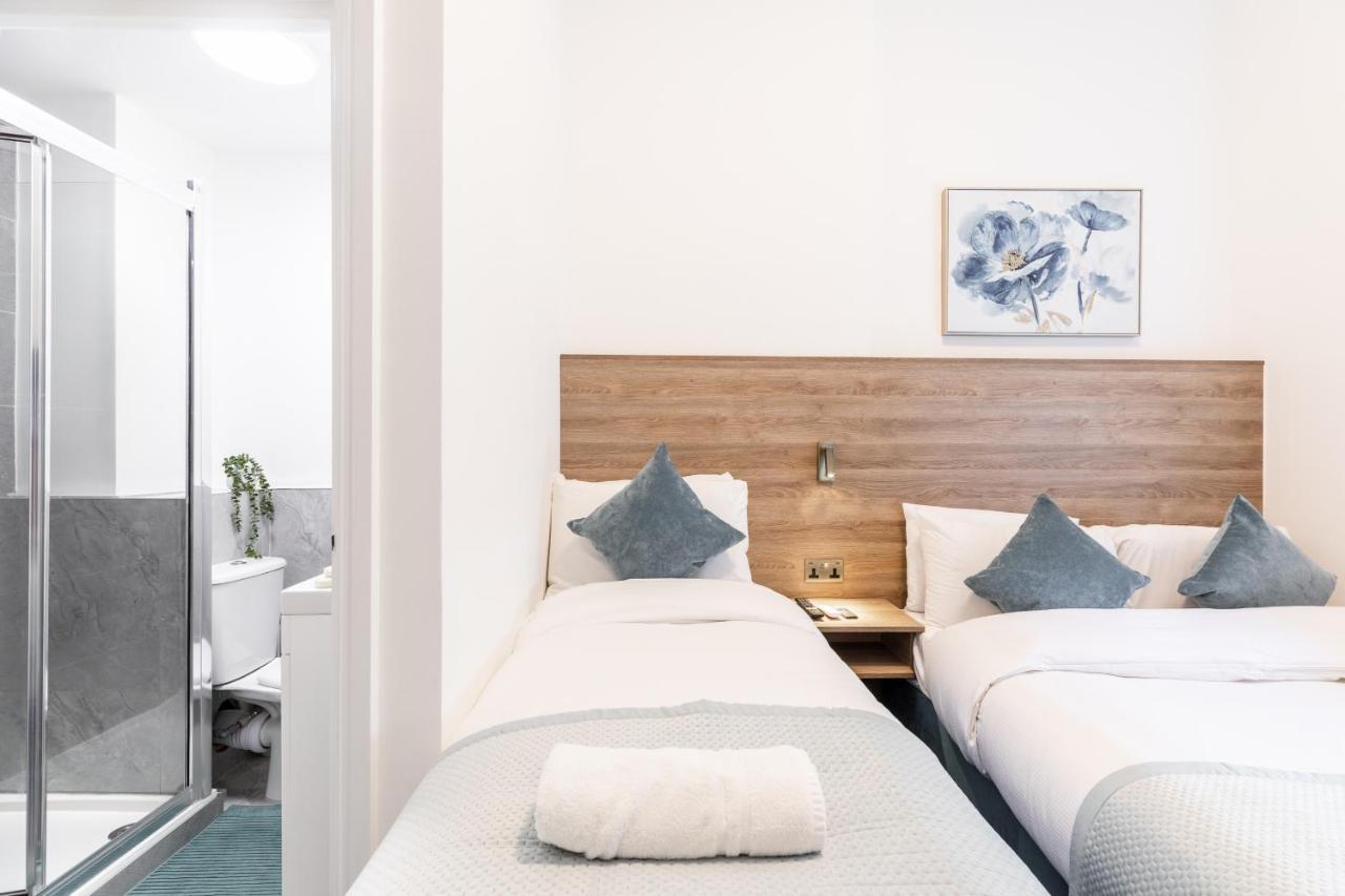 The Chapter - Griffin House Hotell 3*