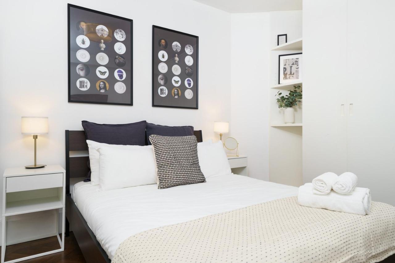 Huge & 3 Bedr, 4 Beds, Covent Gdn Londres