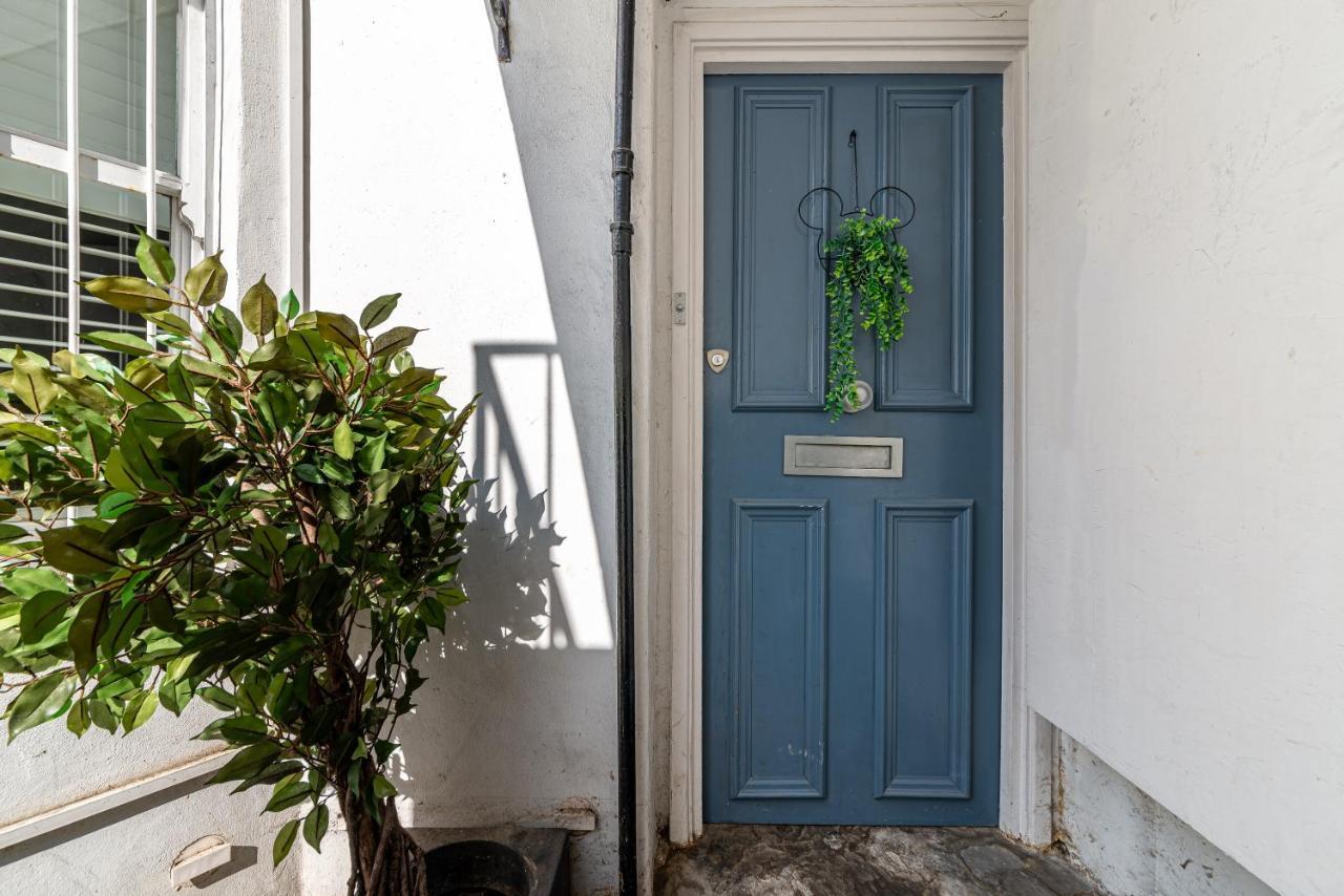 Leilighet Specious Bright Flat With Garden In