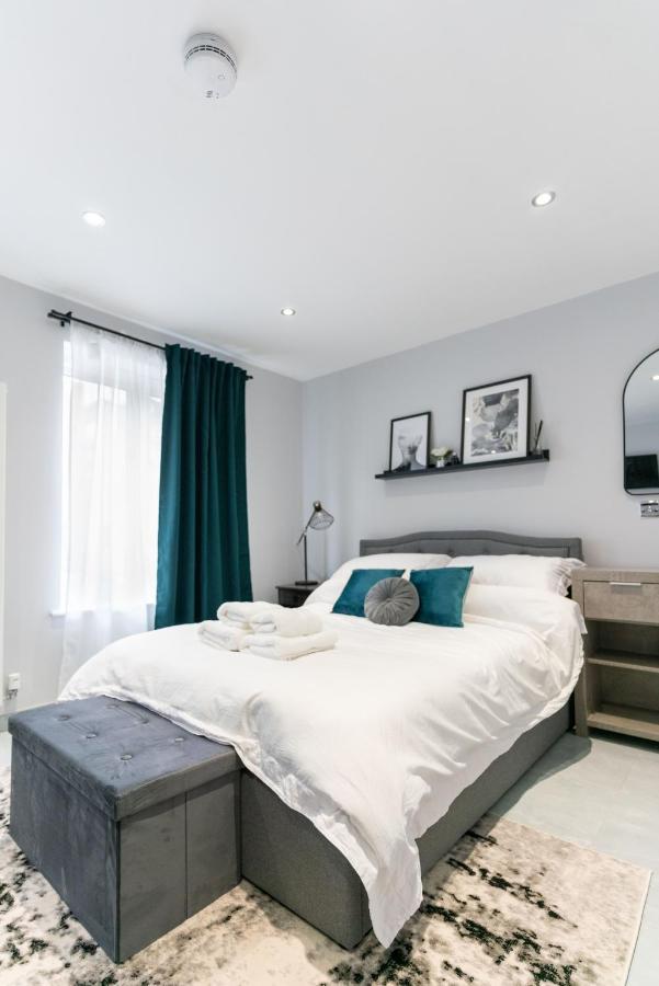 Luxury 5bd