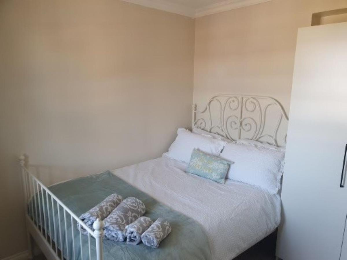 Stylish & Cozy 2-bedroom Flat In Hoxton & Shoreditch Lejlighed London