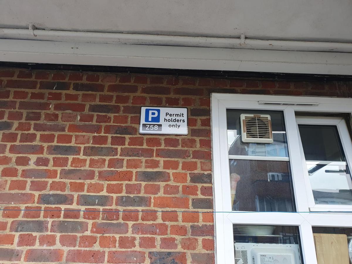 Stylish & Cozy 2-bedroom Flat In Hoxton & Shoreditch Lejlighed London
