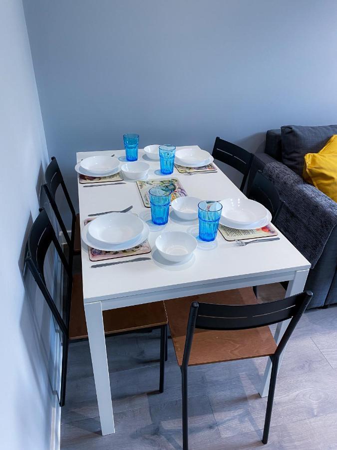 Stylish 1 Bedroom Flat In Wood Appartement