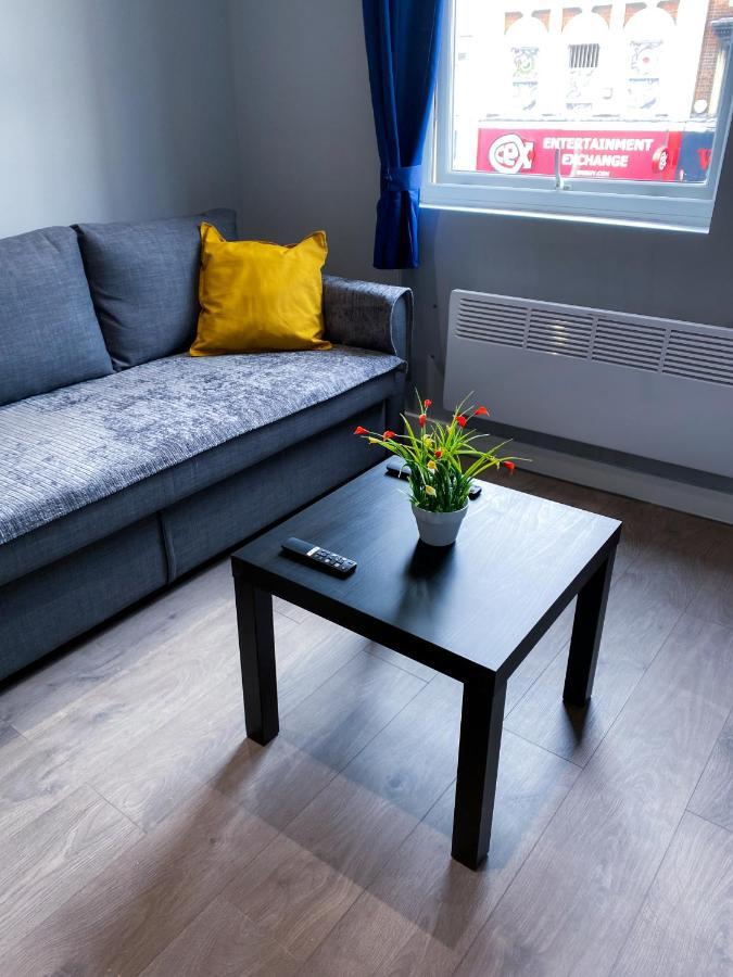 Appartement Stylish 1 Bedroom Flat In Wood *