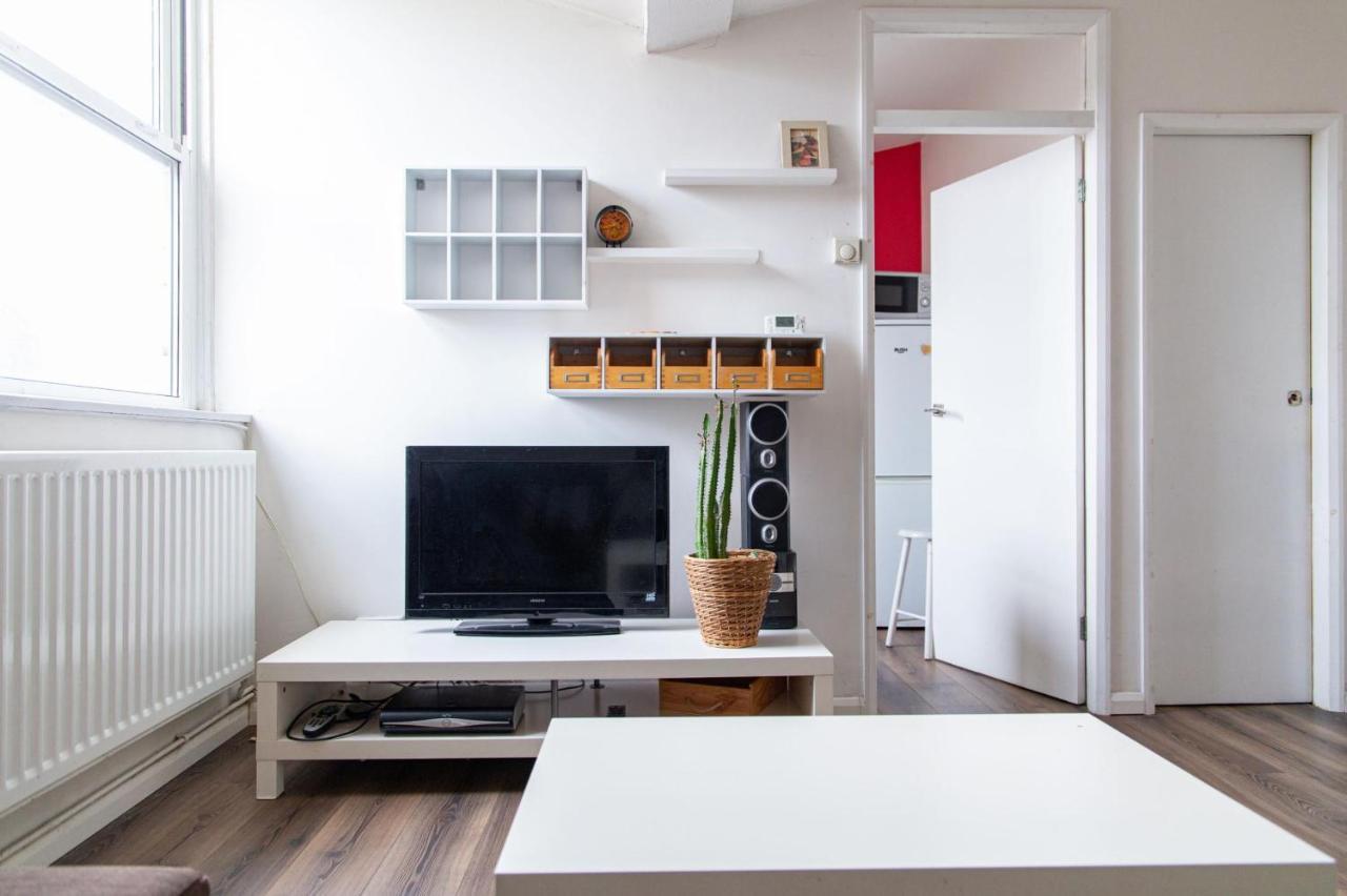 Apartment Plush For Four In Brixton *