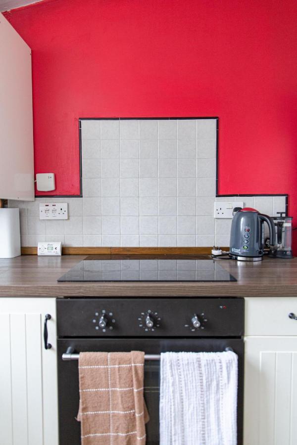 Plush For Four In Brixton Apartment London
