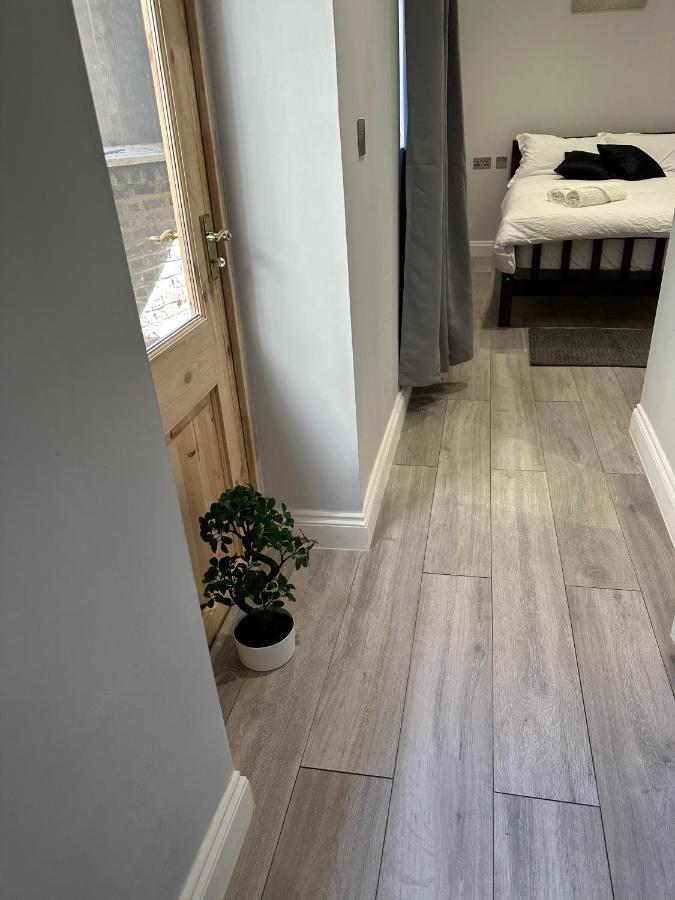 Charming 1-bed In 8 Appartement
