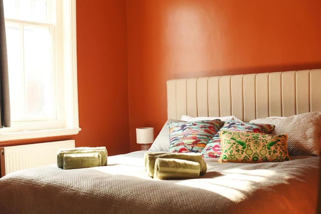 Lejlighed Three-storey, Renovated 1890s Heritage In Spitalfields Market *