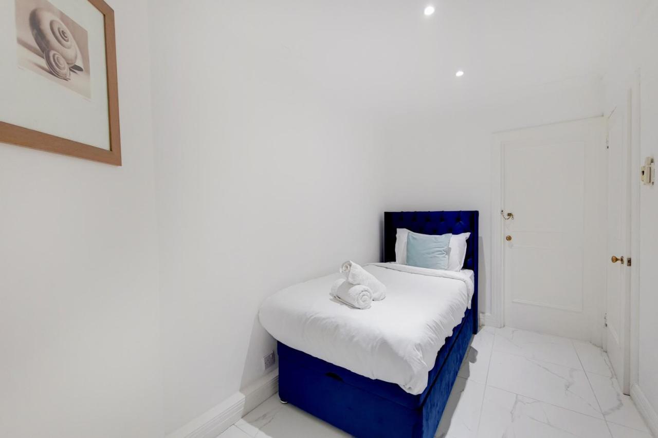 Pc Residences * London