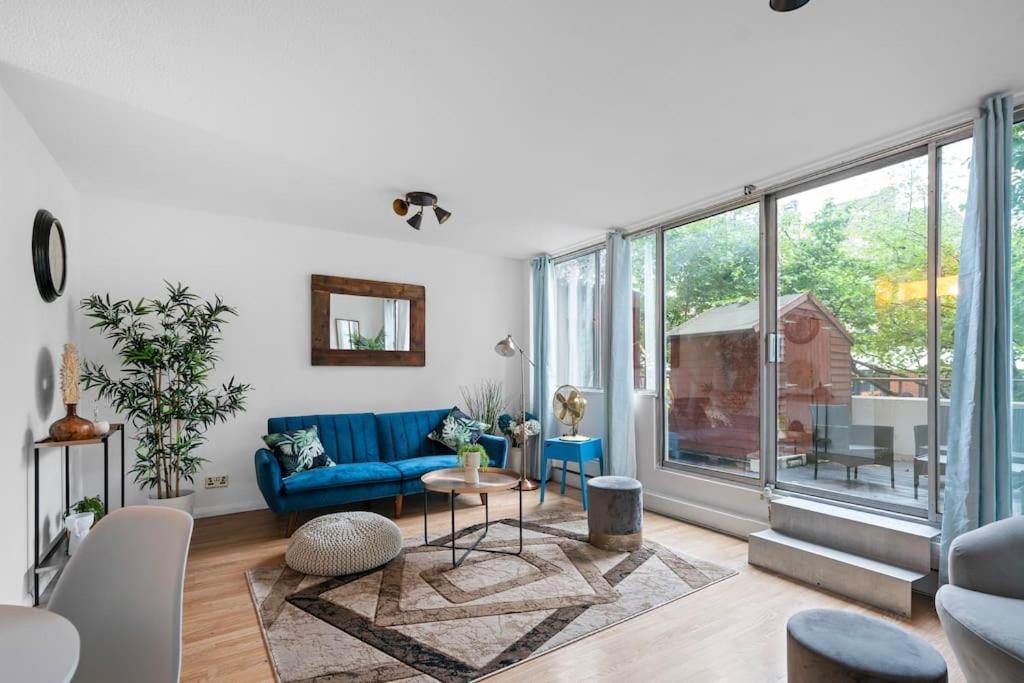 Stunning 4br In *
