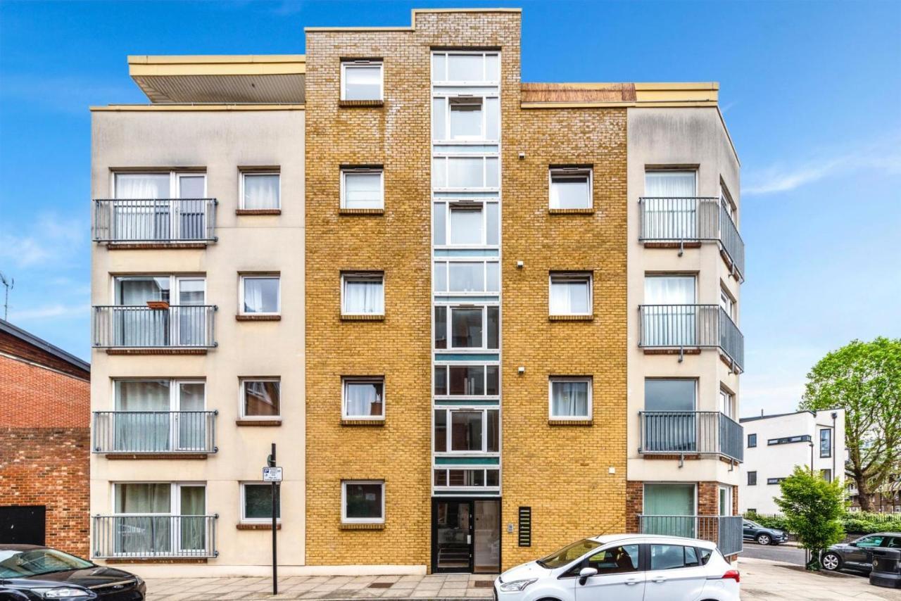 Apartment Amazing 2 Bedroom Flat In Canary Wharf London