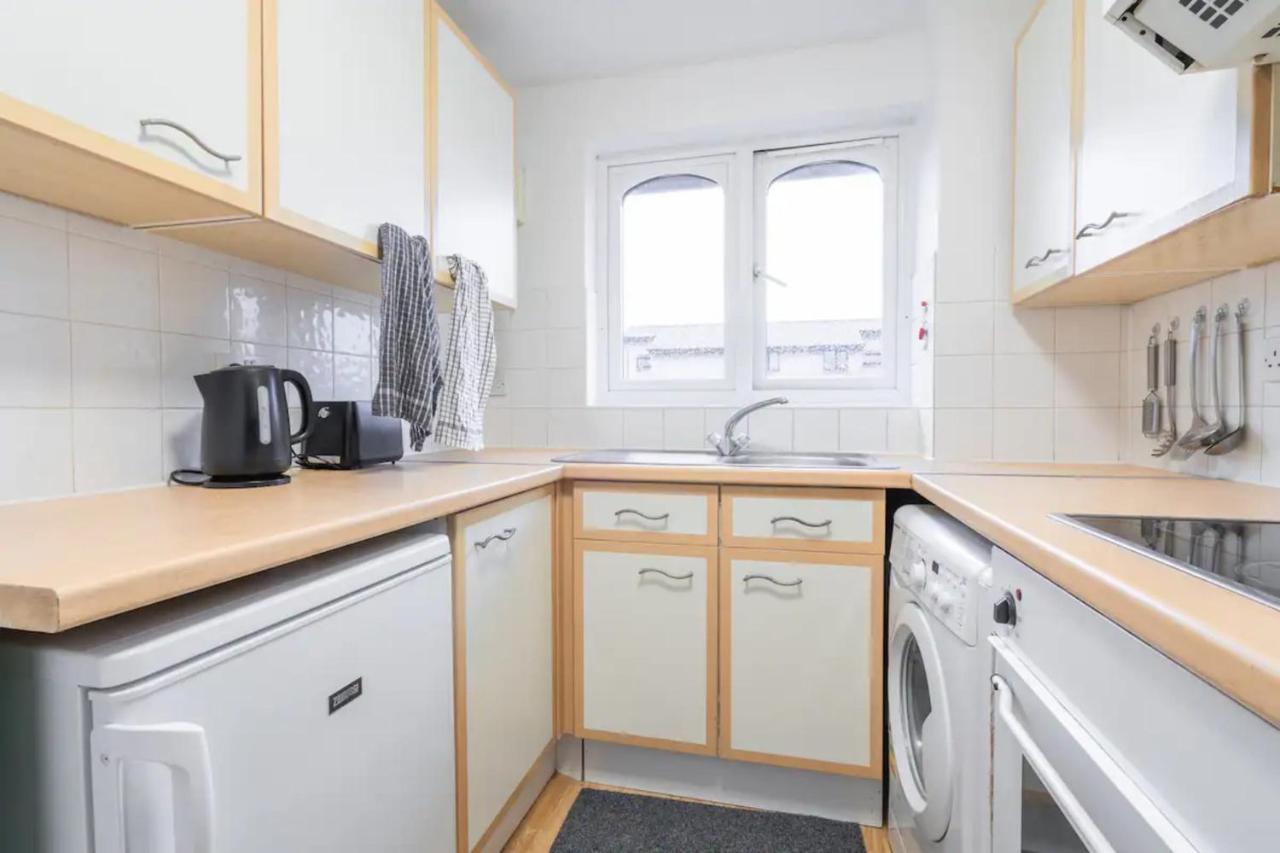 1bd Flat - Prime Location Surrey Quays Lejlighed London