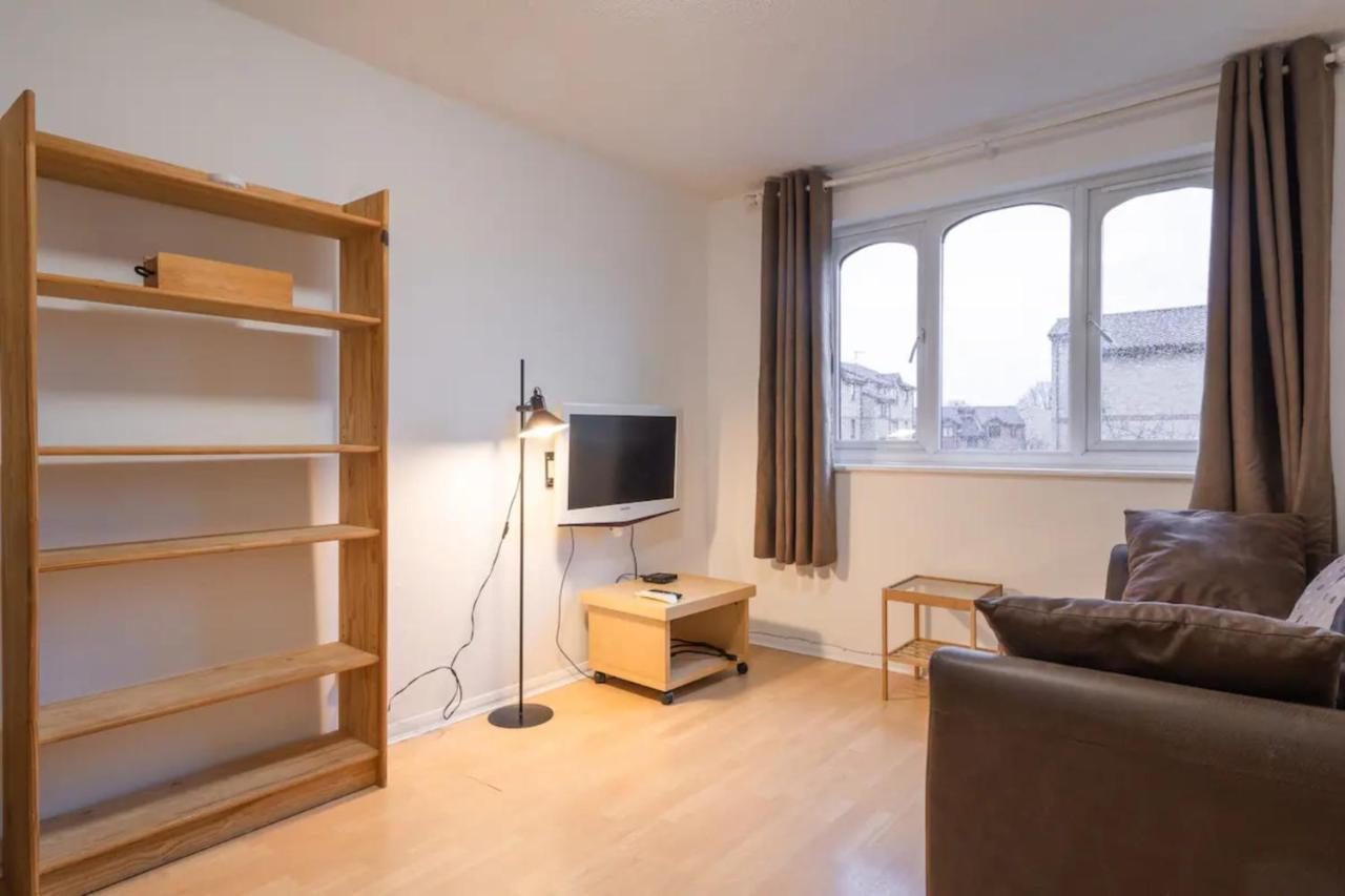 1bd Flat - Prime Location Surrey Quays Lejlighed *