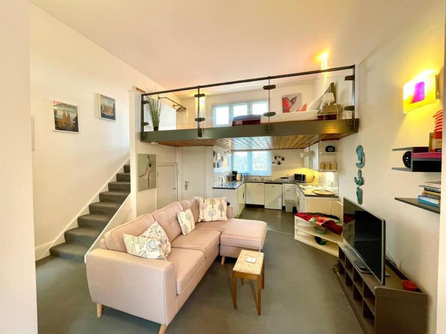 Lejlighed High-ceiling Flat With Rooftop & Skyline View